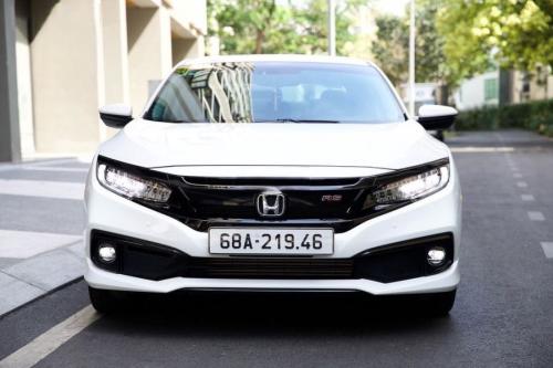  Xem tất cả Honda Civic RS-CUỐI 2021, CHỈ 8.000KM, NHẬP THÁI,CỰC MỚI