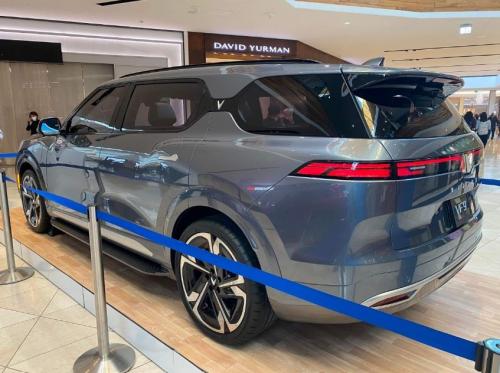 Bán Xe VinFast VF9 Eco 2022 - Màu xám - Quà tặng đặc biệt cho khách hàng đặt cọc sớm