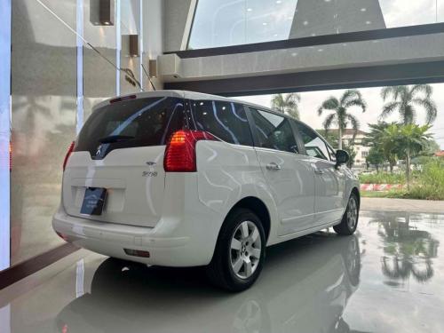 Bán Xe Peugeot 5008 Active-2013 nhập Pháp xe rất đẹp