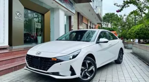 Bán Xe Hyundai Elantra 2.0 AT 2022 Trắng - Tặng kèm phụ kiện chính hãng