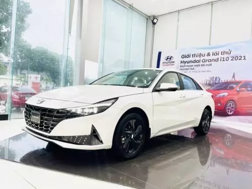 Bán Xe Hyundai Elantra 1.6 AT Tiêu chuẩn-2023 - ƯU ĐÃI 100% TRƯỚC BẠ