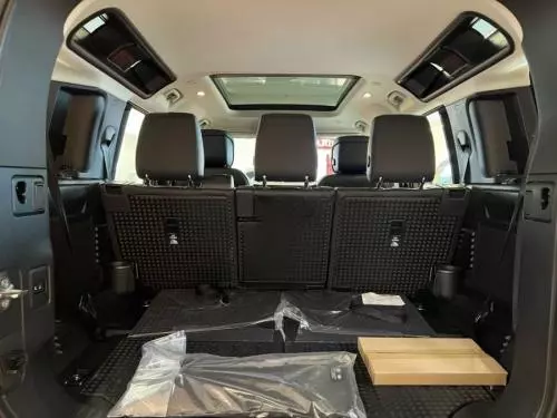 Bán Xe Land Rover Defender 130 HSE-Cao Cấp Giá Tốt