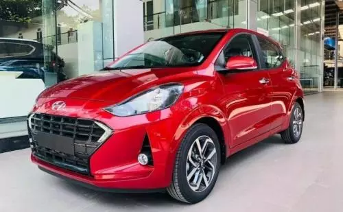 Bán Xe Hyundai Grand i10 Hatchback 1.2 AT 2022 Đỏ - Hỗ trợ vay lãi suất ưu đãi