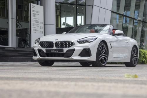 Bán Xe BMW Z4 sDrive30i M Sport-Mui Trần - Nhập khẩu nguyên chiếc