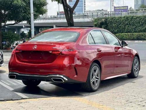 Bán Xe Mercedes C-Class C 300 AMG-Đỏ - Mạnh Mẽ Thể Thao
