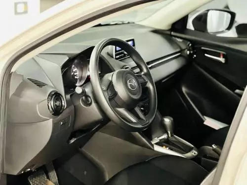 Bán Xe Mazda 2 1.5L AT-IPM GIẢM TIỀN MẶT,ĐỦ MÀU GIAO NGAY