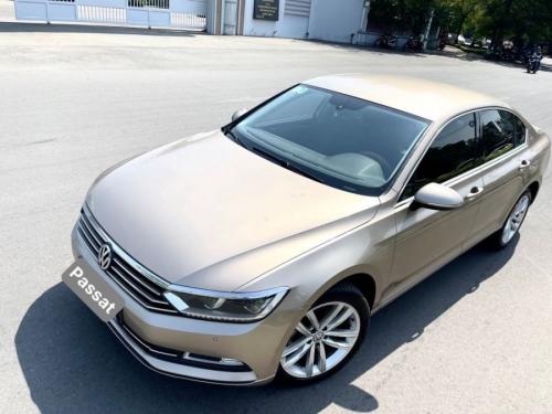 Bán Xe Volkswagen Passat 1.8 TSI Blue Motion Comfort-DK 2017 ít hao xang