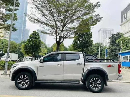 Chevrolet Colorado LTZ 2.5L AT 4x4 -số tự động dầu 2 cầu 2016
