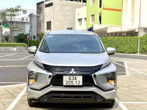 Mitsubishi Xpander 1.5 MT-2022 lướt 16.000km cực kỳ mới