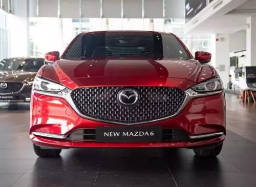 Bán Xe Mazda 6 2.5L Signature Premium 2022 - Màu đỏ - Ưu đãi lên đến 120 triệu