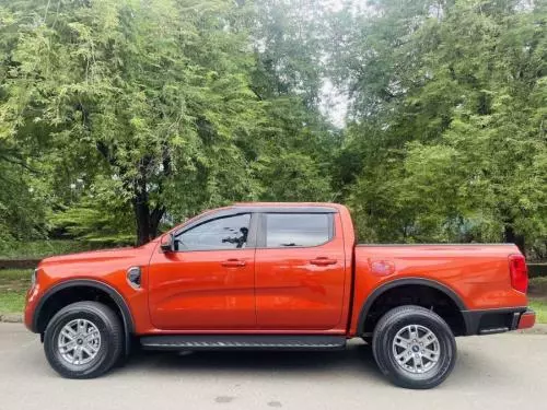 Bán Xe Ford Ranger XLS 2.0L 4X2 MT 2022
