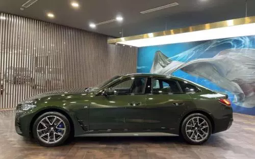 Bán Xe BMW 430i M Sport 2022 Xanh rêu - Tặng thẻ chăm sóc xe 1 năm miễn phí