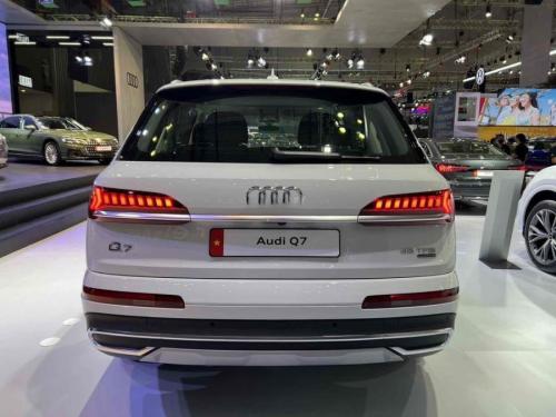Bán Xe Audi Q7 45 TFSI quattro-SX 2023