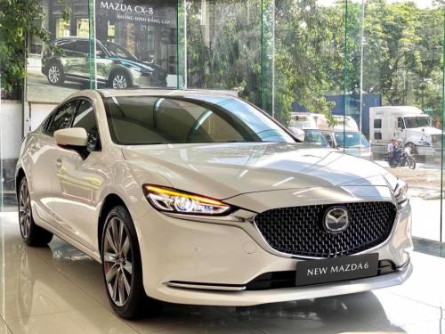 Bán Xe Mazda 6 2.0L Premium 2022 Trắng - Giảm giá cực mạnh
