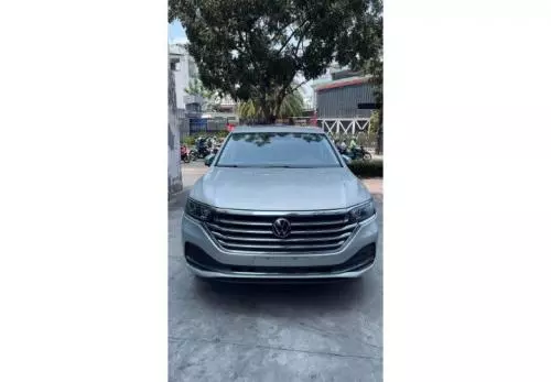 Bán Xe Volkswagen Viloran Premium-Màu đen