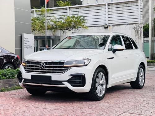 Bán Xe Volkswagen Touareg Elegance-2023 - Giá từ 2.699 tỷ - SẴN XE LÁI THỬ