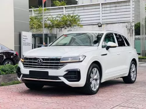 Bán Xe Volkswagen Touareg Elegance-2023 - Giá từ 2.699 tỷ - SẴN XE LÁI THỬ