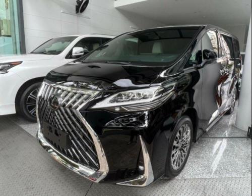 Bán Xe Lexus LM 350 4 chỗ 2022 - Màu đen