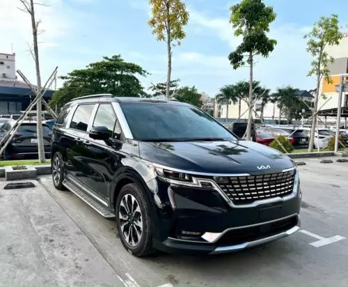 Bán Xe Kia Carnival 2.2D Signature 2023
