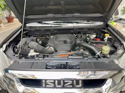 Bán Xe Isuzu MU-X B7 Prestige 1.9 4X2 AT-full dầu số tự động cực đẹp