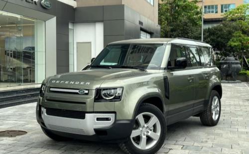 Bán Xe Land Rover Defender 110 HSE 2022 - Màu xanh rêu