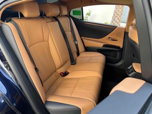 Bán Xe Lexus ES 250-Model 2022 SIÊU LƯỚT!