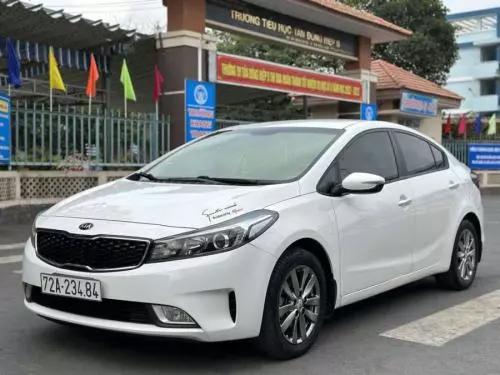 Bán Xe Kia Cerato 1.6 MT-2017 siêu lướt siêu đẹp
