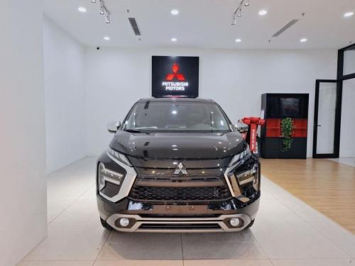 Mitsubishi Xpander 1.5 AT-ƯU ĐÃI LẾN ĐẾN 50 TRIỆU VAY 85% GIÁ TRỊ XE