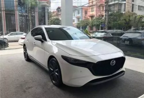 Bán Xe Mazda 3 Sport 1.5L Premium 2022 Trắng - Tặng BHVC thân xe