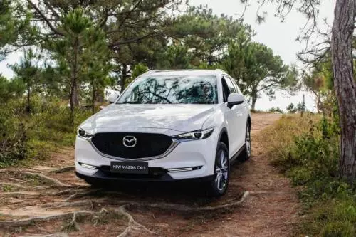 Bán Xe Mazda CX-5 2.0 Deluxe 2022 - Màu trắng - Hỗ trợ lãi suất thấp