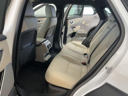 Bán Xe Land Rover Range Rover Velar 2.0-R-Dynamic S khuyến mãi đặc biệt T12/2023