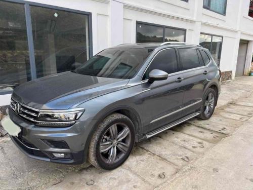 Bán Xe Volkswagen Tiguan Luxury-lướt lên option gần 300 triệu cần bán xe