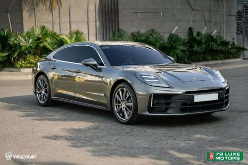 Panamera 4 E-Hybird executive model 2025