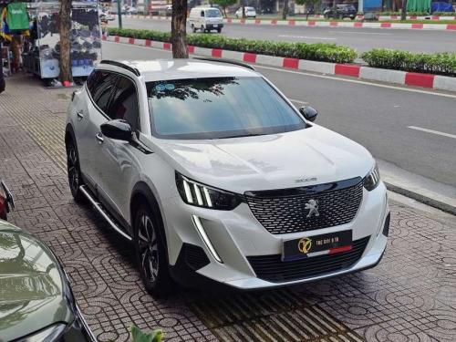 Peugeot 2008 GT Line lướt 24.000km, sản xuất 2022