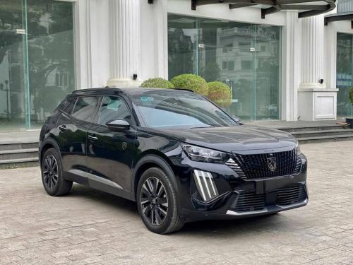 Peugeot 2008 GT sản xuất 2025 