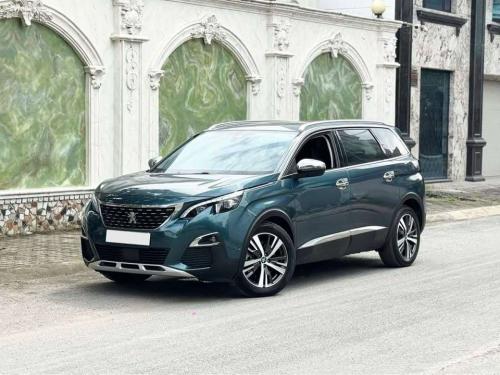 Peugeot 5008  2018