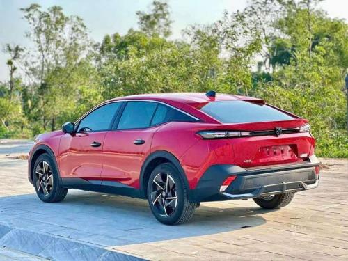 Peugoet 408 Premium 2024 siêu lướt 9000km