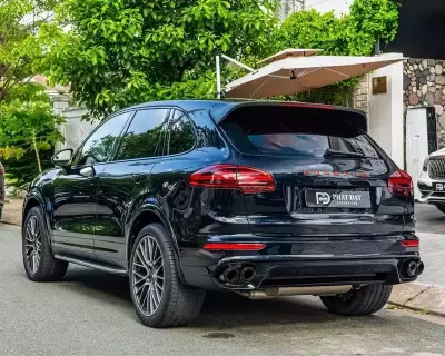 Porsche_Cayenne sản xuất 2015 odo 8,3v