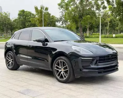 Porsche Macan sản xuất 2023 đk 2024
