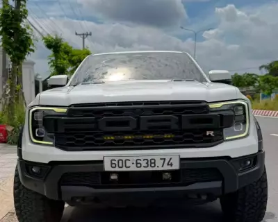 Raptor 2023 8v km zin