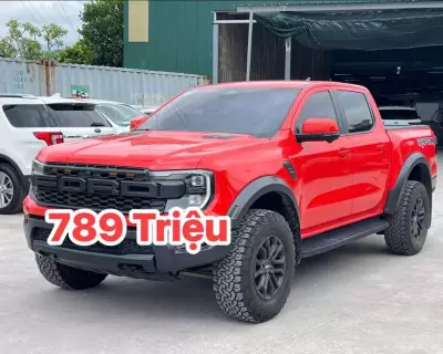 Raptor đỏ 2025 lướt 19 ngàn