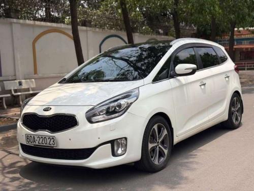 Rondo 2015 bản full, máy xăng, Odo 10 vạn