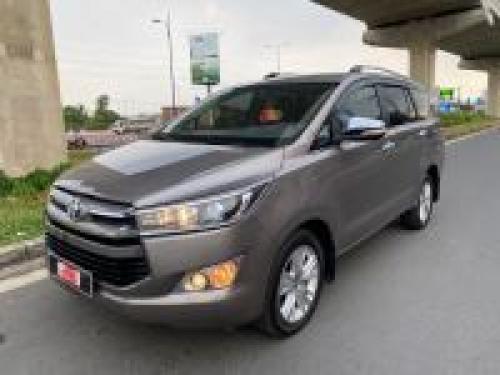 Bán Xe Toyota Innova 2.0V 2017