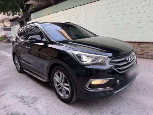 Santafe máy dầu bản Full sx 2018 7 chổ 
