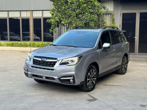 Subaru Forester 2.0. 2 cầu số tự động. Sản xuất 2016