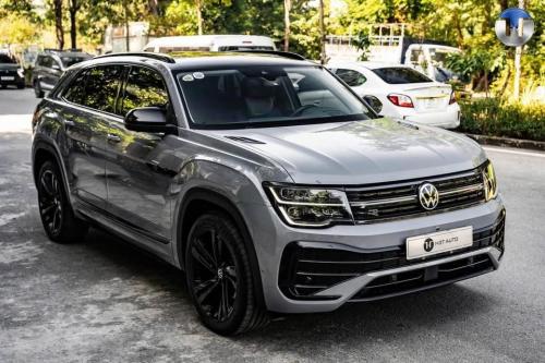 Teramont X model 2025, xe xám siêu lướt 1vkm