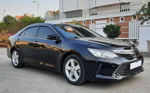Bán Xe Toyota Camry 2016 xe đẹp cùng phân khúc không có con thứ 2