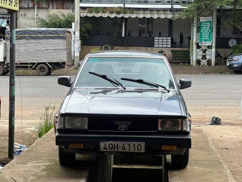 Toyota Corolla xe cổ