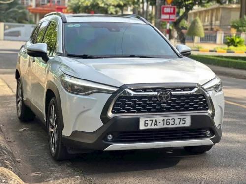 Toyota Corolla Cross số tự động 1.8 V 
