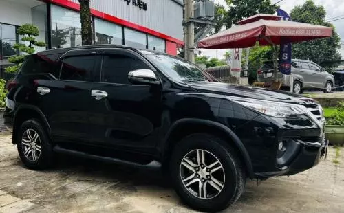 Bán Xe Toyota Fortuner 24MT 2019